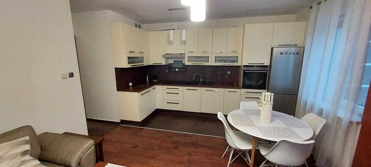 Apartament Blisko Trasy S3 Nowa Sol Exteriör bild
